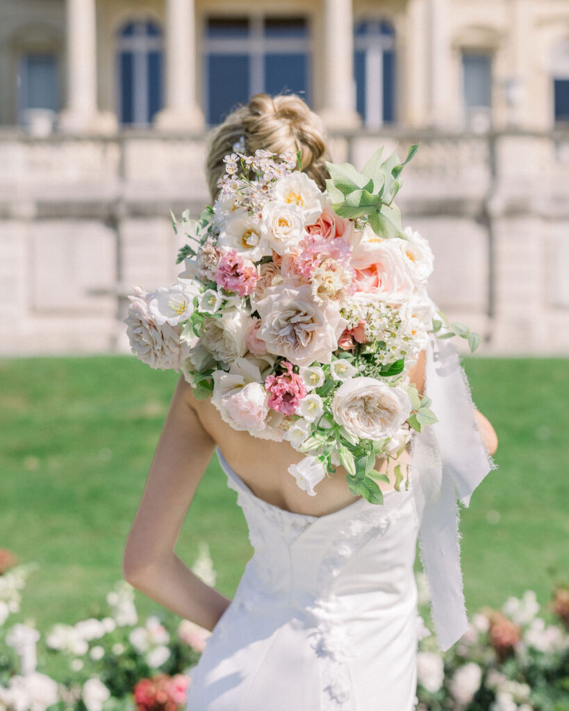 Bouquet de mariée pour mariage au château de Ferrières