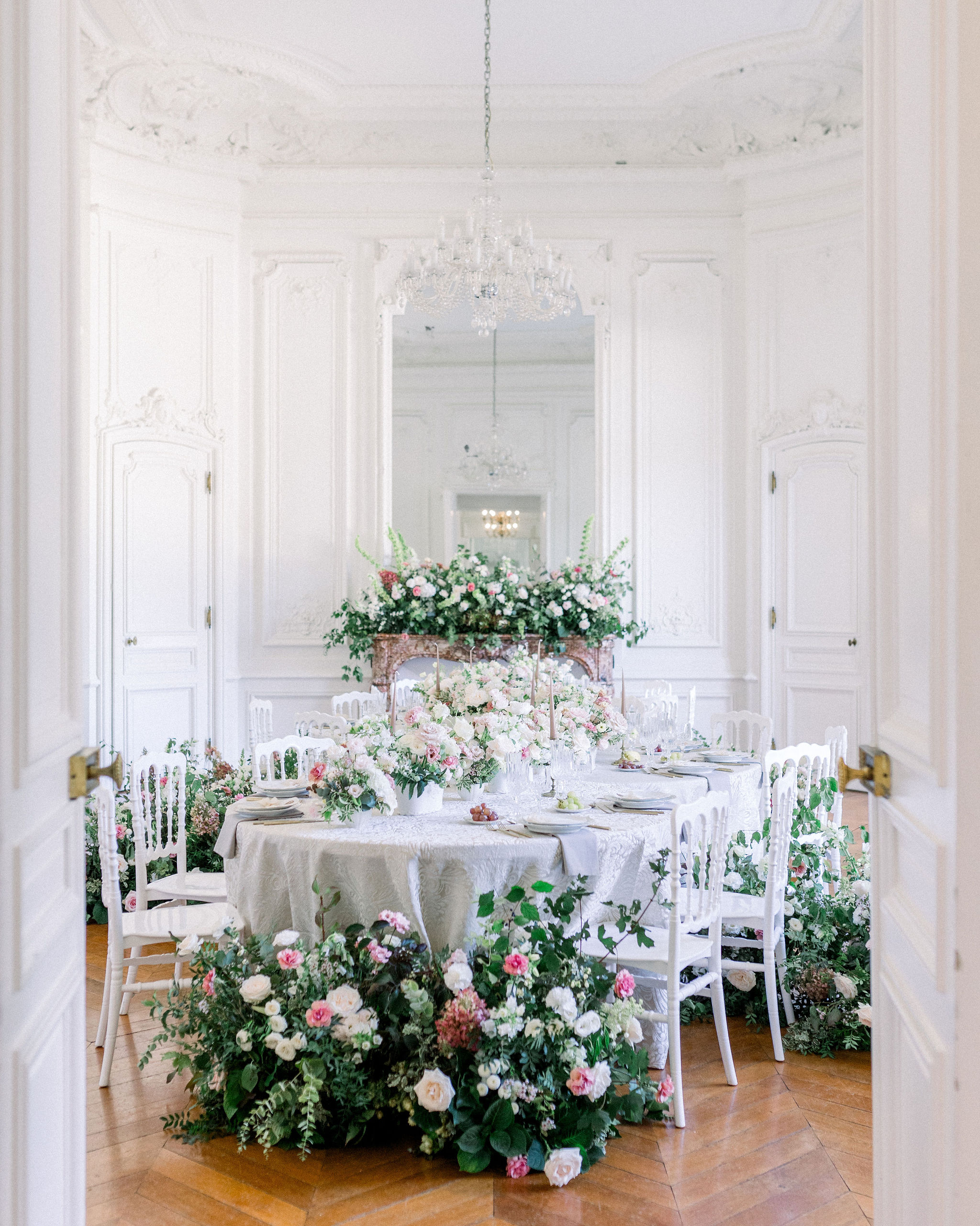 Décor de table mariage Château de Ferrieres